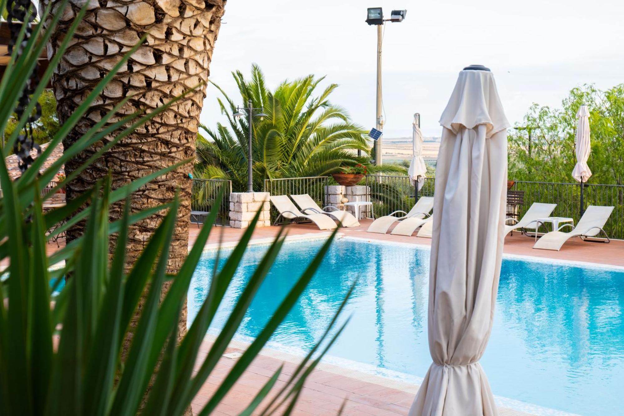 Le Cese Bed & Breakfast ซานโจวานนี โรตอนโด ภายนอก รูปภาพ