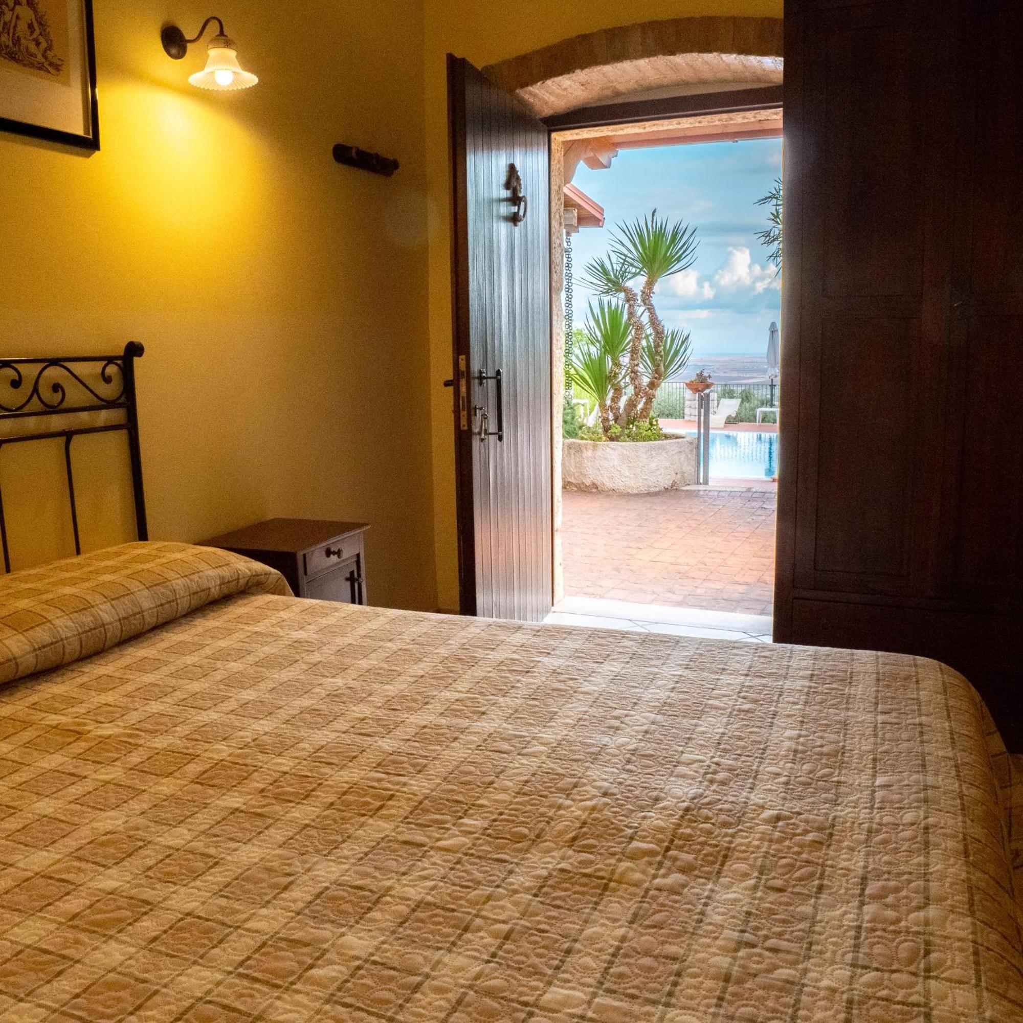 Le Cese Bed & Breakfast ซานโจวานนี โรตอนโด ภายนอก รูปภาพ