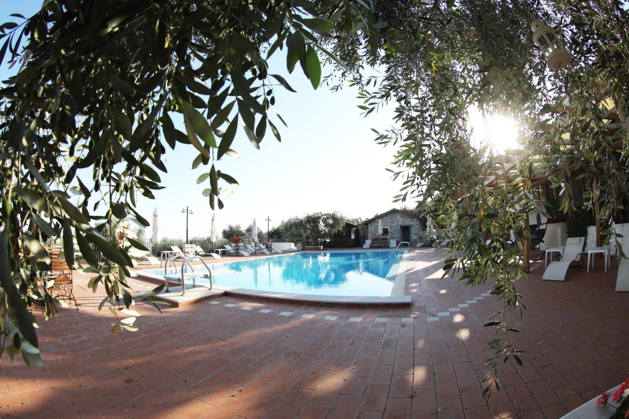Le Cese Bed & Breakfast ซานโจวานนี โรตอนโด ภายนอก รูปภาพ