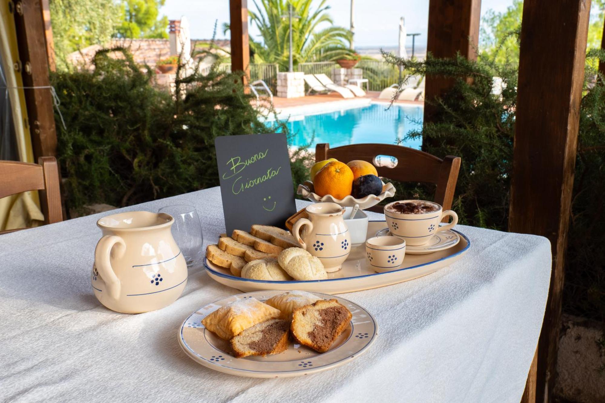 Le Cese Bed & Breakfast ซานโจวานนี โรตอนโด ภายนอก รูปภาพ